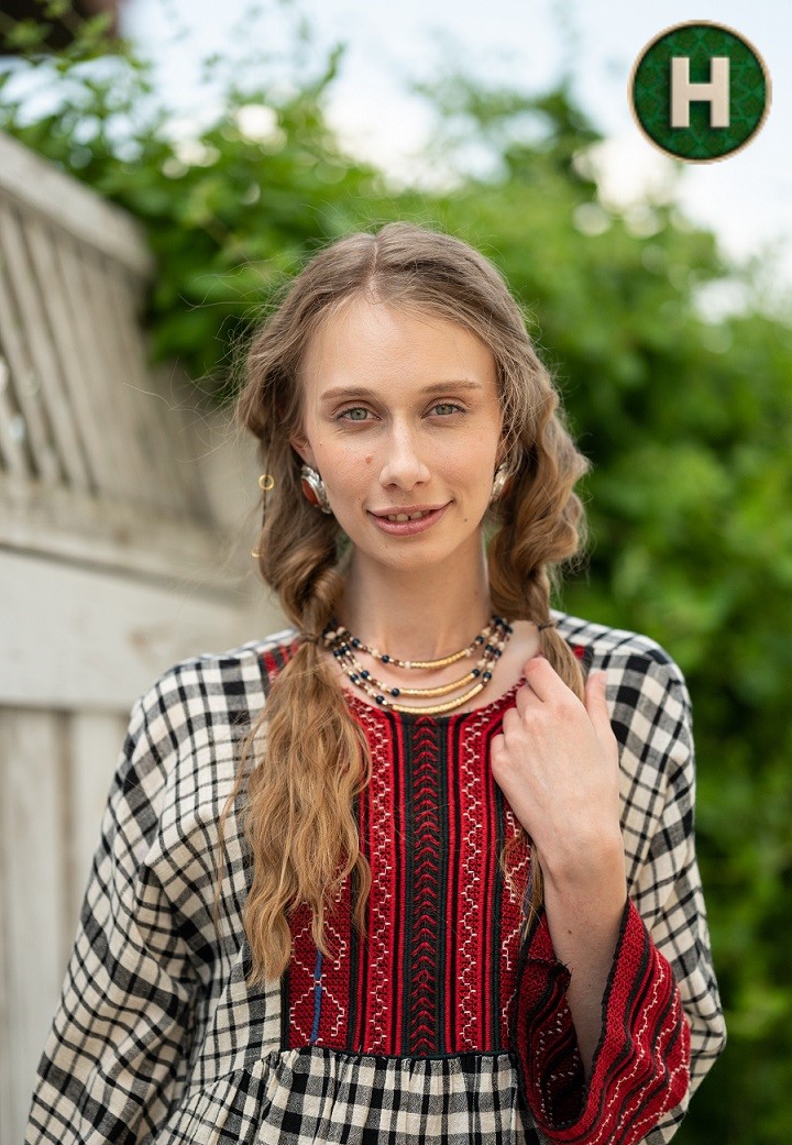 "Приїхала на зйомки на дві години раніше": відомі українські актори згадали курйози з переведенням годинника